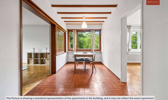 Alt-Wiedikon Apartment | Convenient Apartment Near City Center with Family Amenities