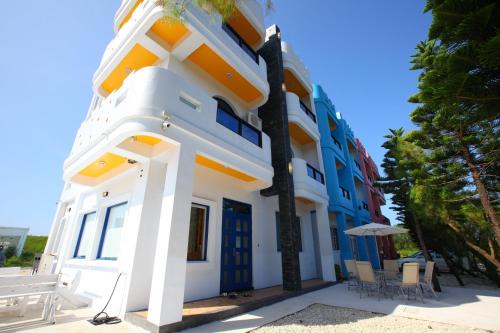 Magong House | Budget-Friendly Easy Stay B&B with Family Amenities