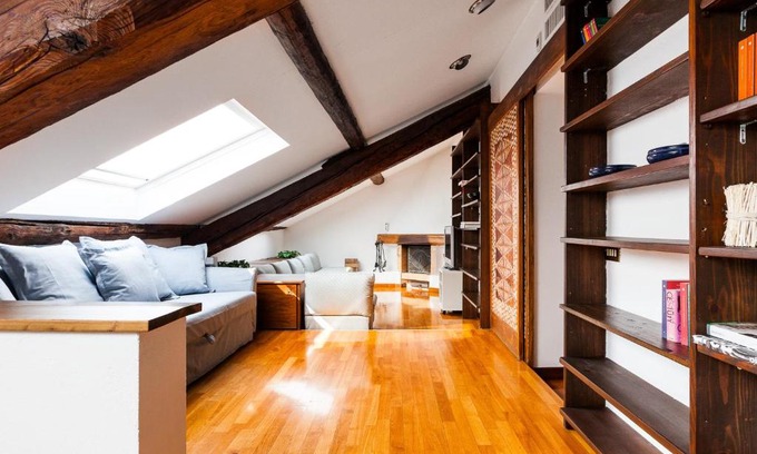 Porta Garibaldi Apartment | Elegant easyhomes - Corso Como Maroncelli with Top Amenities