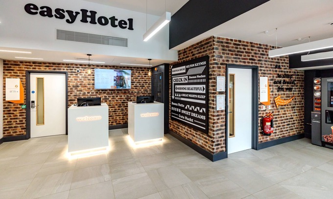 Central Milton Keynes Hotel | Budget-Friendly easyHotel Milton Keynes with Spa & Breakfast