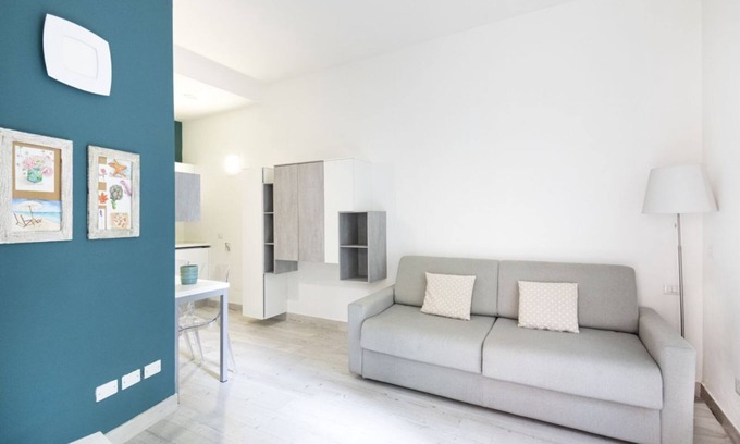Guastalla Apartment | Comfortable Studio in Porta Romana with Spa & Breakfast