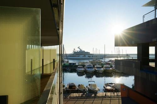 Genoa Apartment | Easylife - Monolocale con vista su porto di Genova