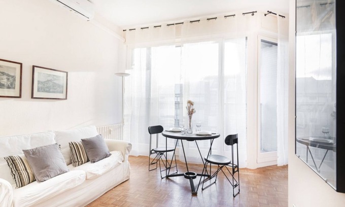 Guastalla Apartment | Easylife - Refuge of elegance in Porta Romana