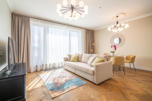 Centrs Apartment | Exceptional Easyrooms Dzirnavu: 4-Star Family-Friendly Stay