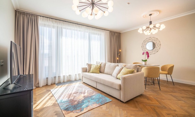 Centrs Apartment | Stylish Easyrooms Apartment with Balcony and Breakfast