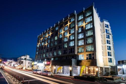 Jocheon Hotel | Experience Comfort at Ebenezer Hotel - 4-Star Family Friendly