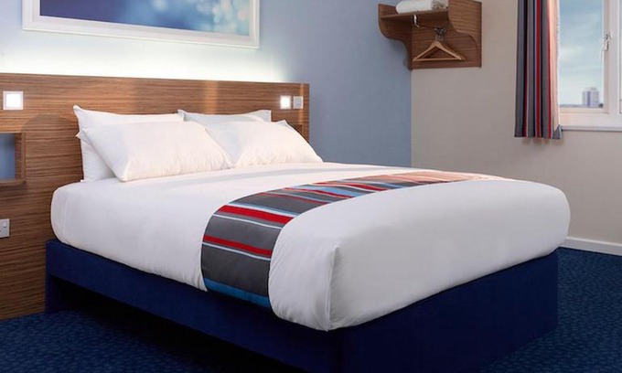 Velanai Apartment | Welcoming Ebenezer Lodge: Ideal for Families and Pets