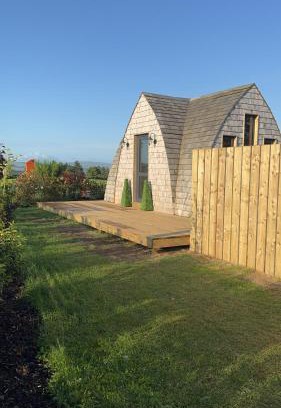 Cookstown Other | Discover EC&C Retreats: Pet-Friendly Getaway with Hot Tub