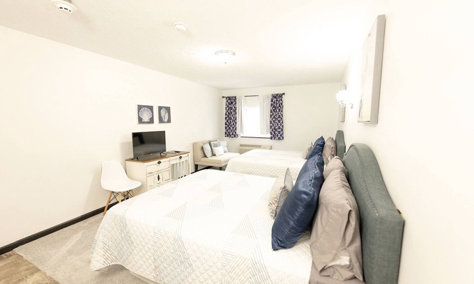Marble Hill Hotel | Experience EC Reed's Mercantile and Hotel: Rated 9.6/10