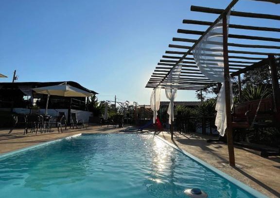Coqueiral Hotel | Experience Ecaffe Hotel Pousada Container in Coqueiral MG