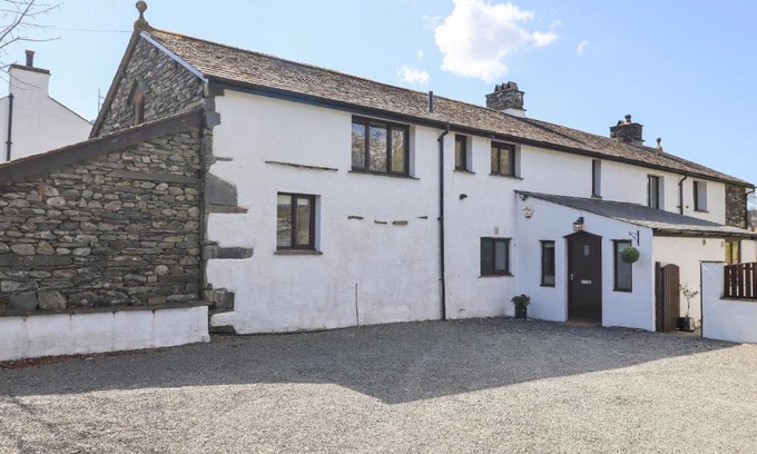 Windermere House | Ecclerigg Garth: Family & Pet Friendly 4-Star Retreat