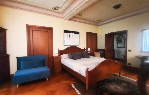 Marino Apartment | Elegant Ecco Marino Casa Vacanze: Child-Friendly Retreat