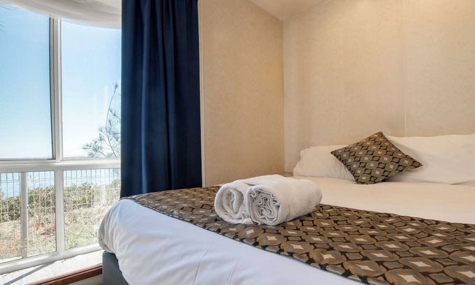 Solomontown Cottage | Echo Holiday Parks - Port Pirie: Family-Friendly Retreat