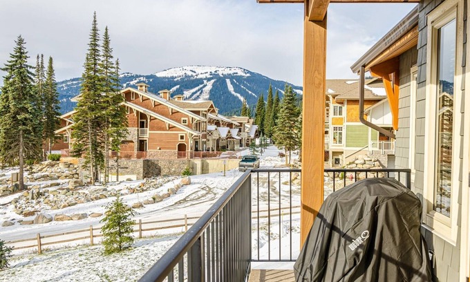 Sun Peaks Condo | Echo Landing #05: Top-Rated Stay with Spa & Pet-Friendly Options