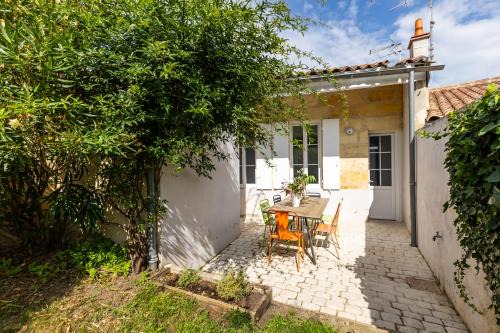 Libourne House | Discover Echoppe 3 Ch Jardin Near St Emilion's Charm