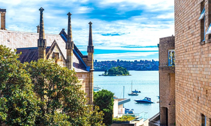 Bellevue Hill Apartment | Art Deco Oasis with Pool and Spa in Double Bay