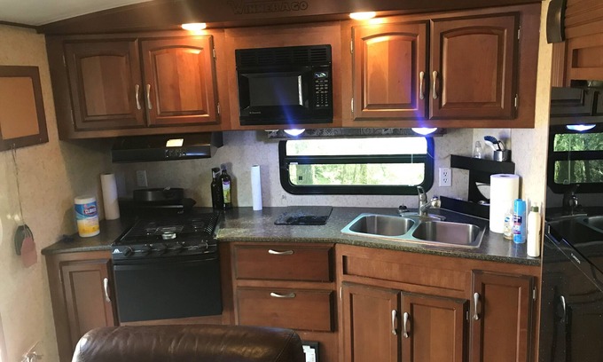 Heber Springs House | Experience Eclipse Watching at Greers Ferry Lake RV