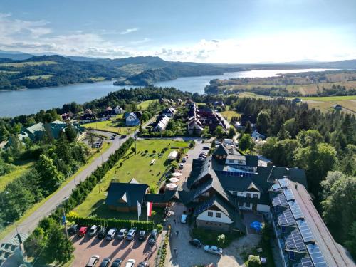 Czorsztyn Resort | Eco Active Resort PIENINY: Pet-Friendly Retreat with Ocean Views