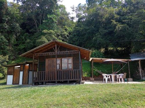 Vergara Cabin | Eco-Cabañas Altozano Nimaima: Rated 10/10, Pet Friendly Stay