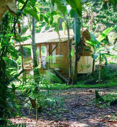 Paraty Cabin | Discover Eco Chalés Caminho das Águas with Ocean Views