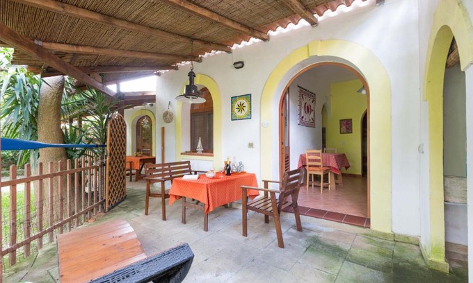 Vignacastrisi House | Discover Eco di Mare: Family-Friendly Retreat Awaits
