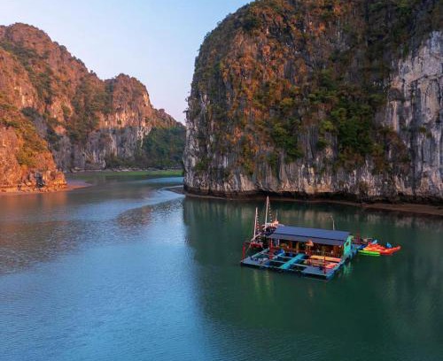 Cat Hai House | Eco Floating Farm Stay Cai Beo: Beachfront Bliss Awaits