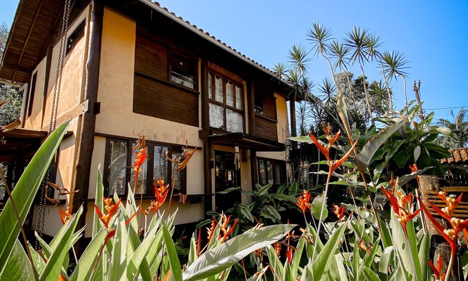 Cabore House | Eco-Home Near Historic Center Paraty with Tropical Garden