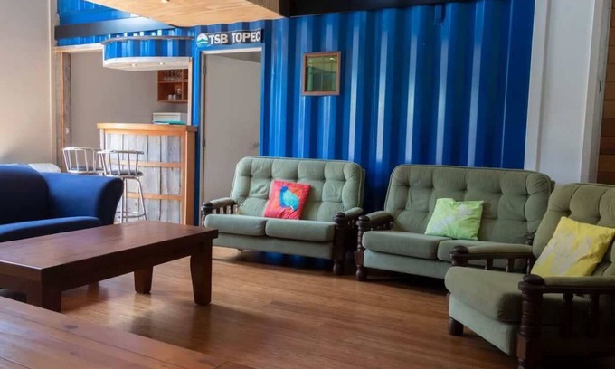 Burgess Park Cabin | Eco Lodge TSB Topec: Guest Rated 9.8 with Family Amenities