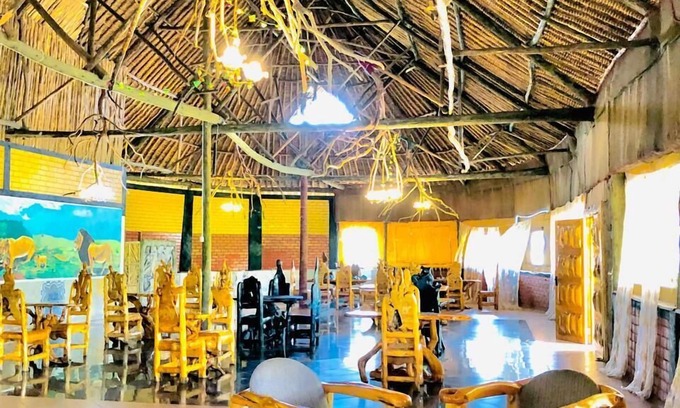 Maasai Mara Hotel | Explore Eco Mara Tented Camp: Family-Friendly Retreat
