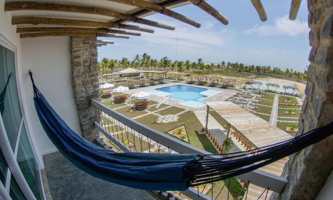 Pacatuba Hotel | Eco Privillege Hotel: Pet-Friendly Retreat with Ocean Views