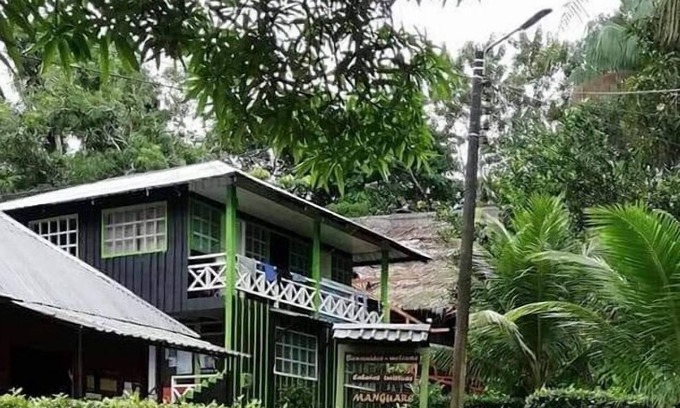 Puerto Narino Hotel | Relaxing Ecocabañas Manguare with Spa & Family Fun