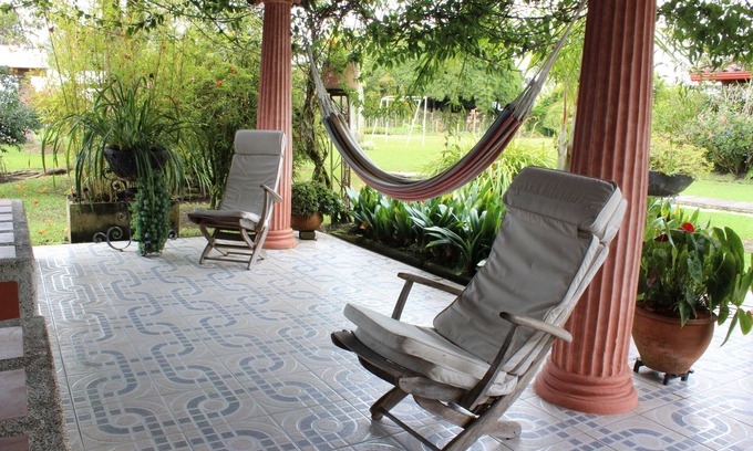 Llanogrande Hotel | Ecohotel La Masia: Family-Friendly Retreat with Spa & Dining