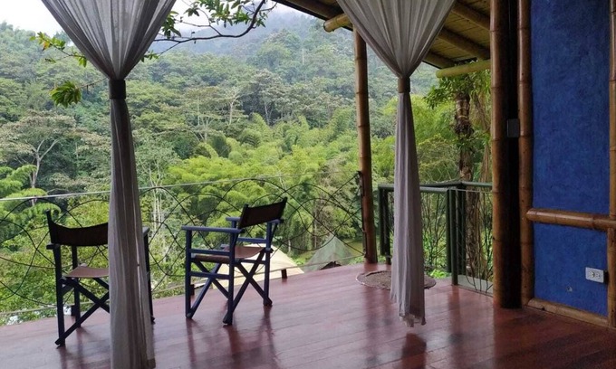 Cordoba Cabin | Ecohotel SoñArte: Relaxing Lake View Retreat with Spa