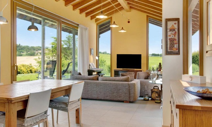 Moncalvo Apartment | Ecohouse tra le vigne: Family-Friendly Vineyard Escape
