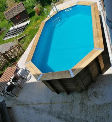 Haut-du-Them-Chateau-Lambert House | Experience Comfort at ECOLE de BELMONT with Pool Access