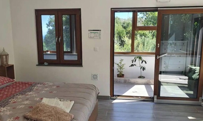 Angra do Heroismo House | Eco-Friendly Ecological House: Perfect for Families