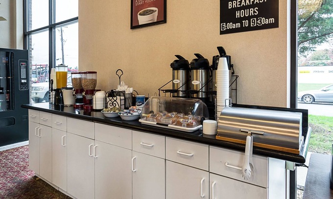 Clinton Hotel | Budget-Friendly Stay Near Andrews Air Force Base