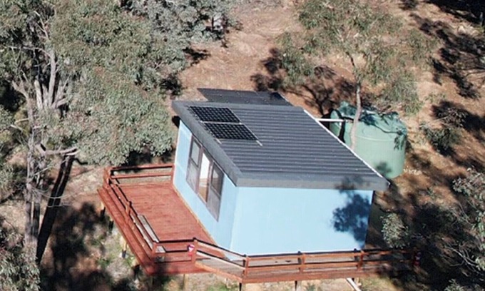 Tambaroora Cabin | EcoStay Mountain Huts: Perfect for Outdoor Enthusiasts