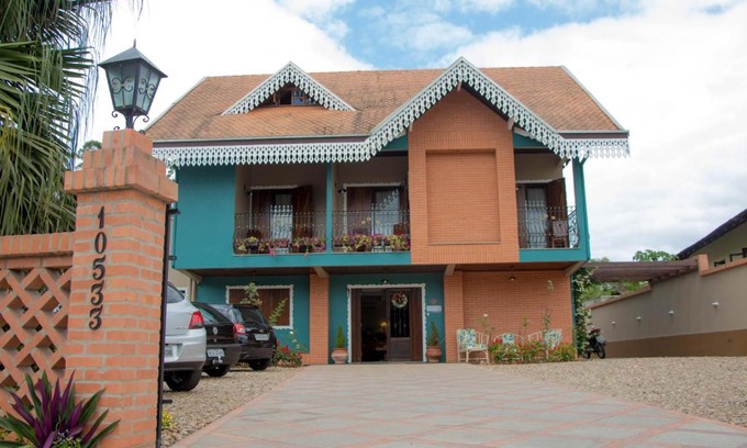 Pomerode Hotel | Discover Edelweiss Pomerode: Oceanfront Family Escape