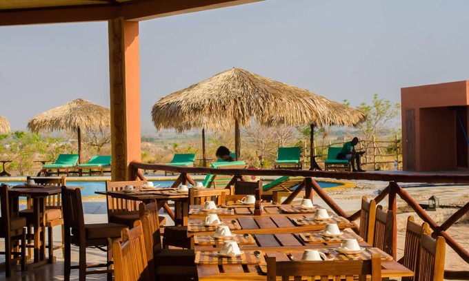 Miandrivazo Hotel | Discover Eden de la Tsiribihina: Relax by the Pool