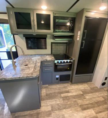 Allen Other | Cozy Eden Farm RV: Pet-Friendly Getaway Near Salisbury
