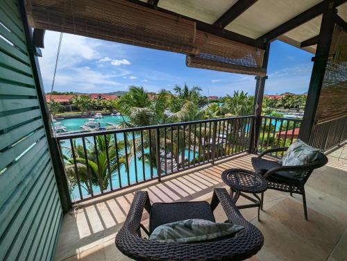 Eden Island Apartment | Elegant Oceanfront Escape at Eden Island Apartment Citronelle