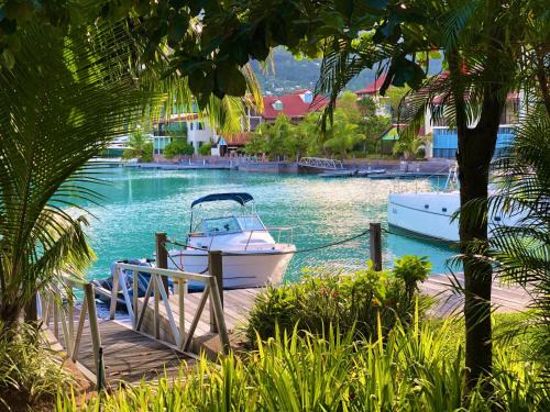 Eden Island Apartment | Discover Eden Island Apartment - Oceanfront Retreat Awaits