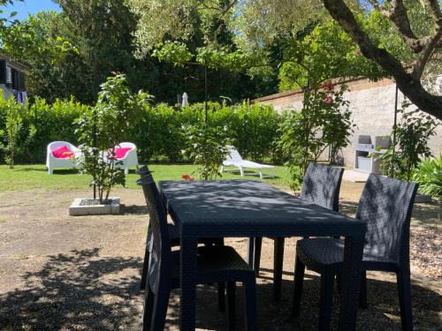 Ronciglione Apartment | Pet-Friendly Haven: EDEN. La casa di Claudia, Rated 9.5/10