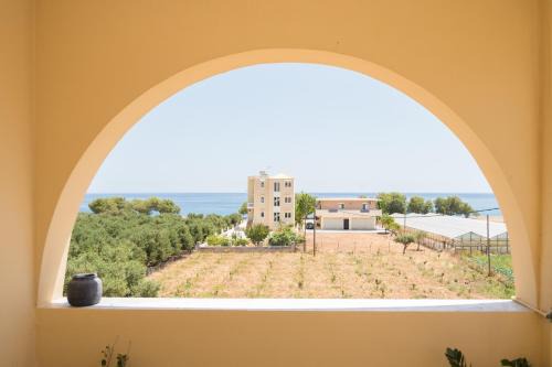 Gialos Apartment | Oceanfront Eden of Grameno with Breathtaking Sea Views