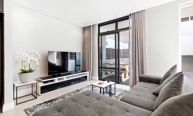 Big Bay Apartment | Eden on the Bay 190 - One Bedroom Apartment, Sleeps 2