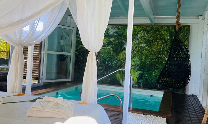 Sainte-Luce House | Relax at Eden Paradise Spa Ecolodge with Pool & Hot Tub