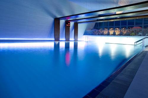 Uniescie Resort | Relax at Eden Resort & Spa with Oceanfront Amenities