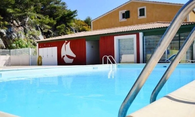 Narbonne-Plage Apartment | Coastal Getaway at Eden Roc 2 by Interhome with Pool