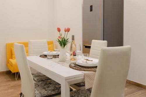 Molfetta Apartment | Elegant Eden Suite - Family-Friendly Exclusive Apartment